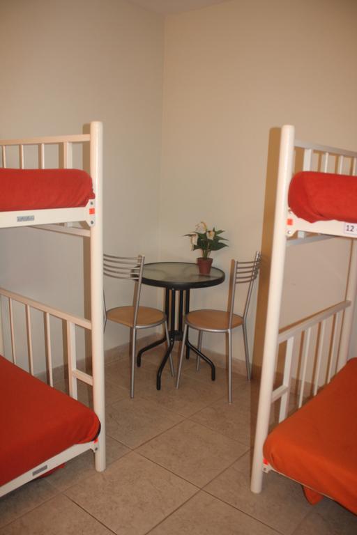 Casa Hualpa Hostel Lima Dış mekan fotoğraf
