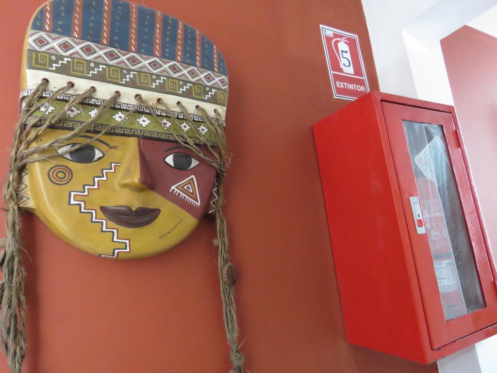 Casa Hualpa Hostel Lima Dış mekan fotoğraf