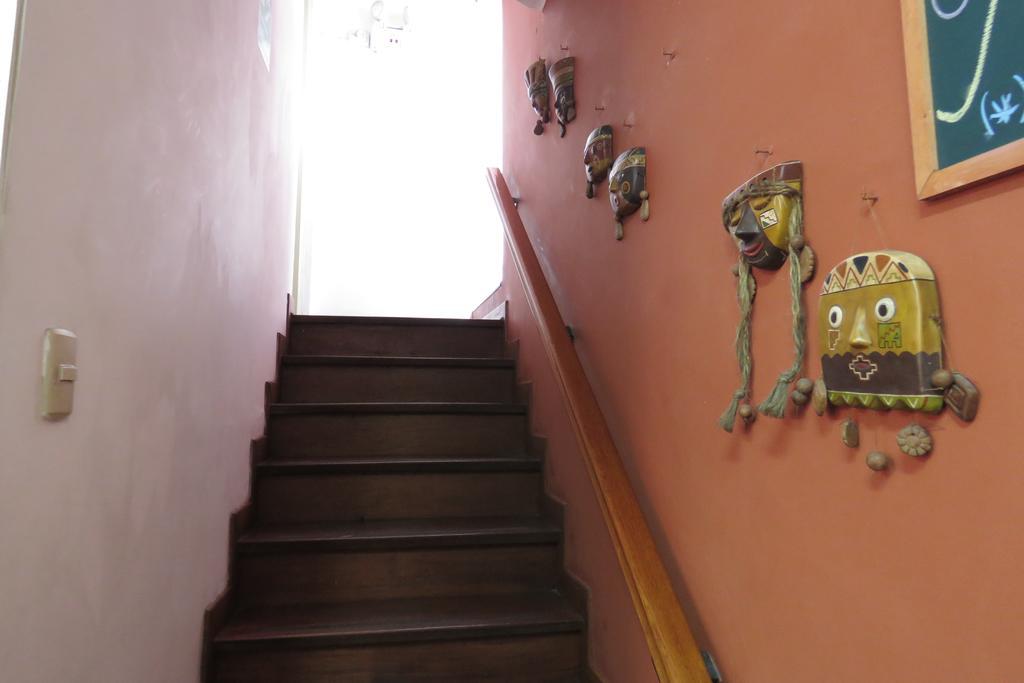 Casa Hualpa Hostel Lima Dış mekan fotoğraf